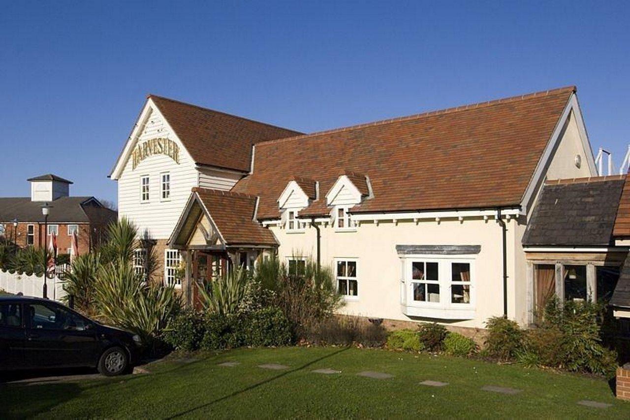 Premier Inn Pontypool Ngoại thất bức ảnh